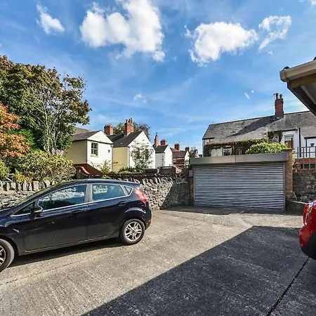 Traditional 3-Bed Property In Pontcanna With Parking Cardiff Exterior photo